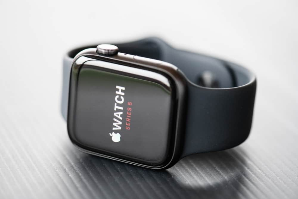 Apple é processada por imprecisão do Apple Watch em usuários negros